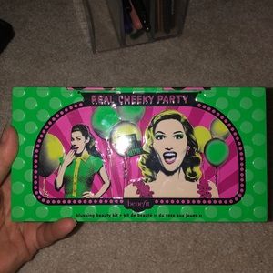Benefit Real Cheeky Party